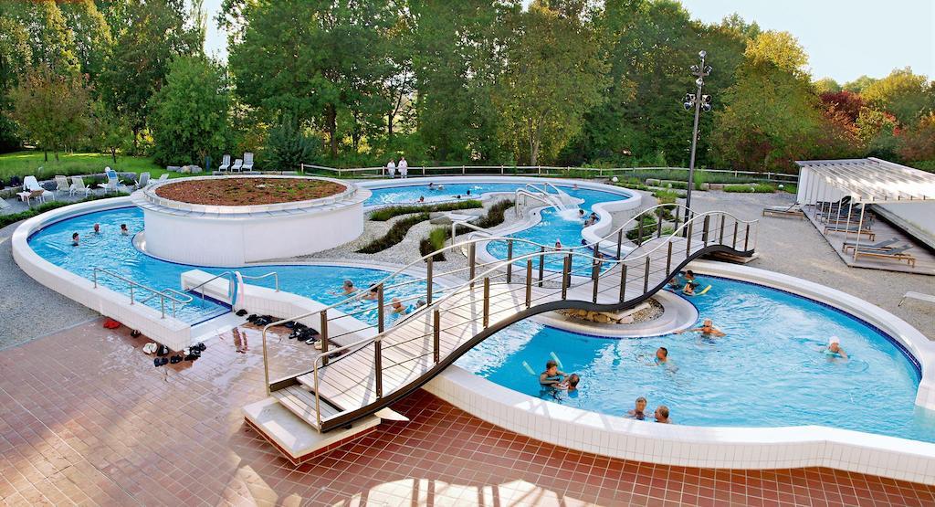 Hotel Alter Weissbraeu Bad Birnbach Kültér fotó
