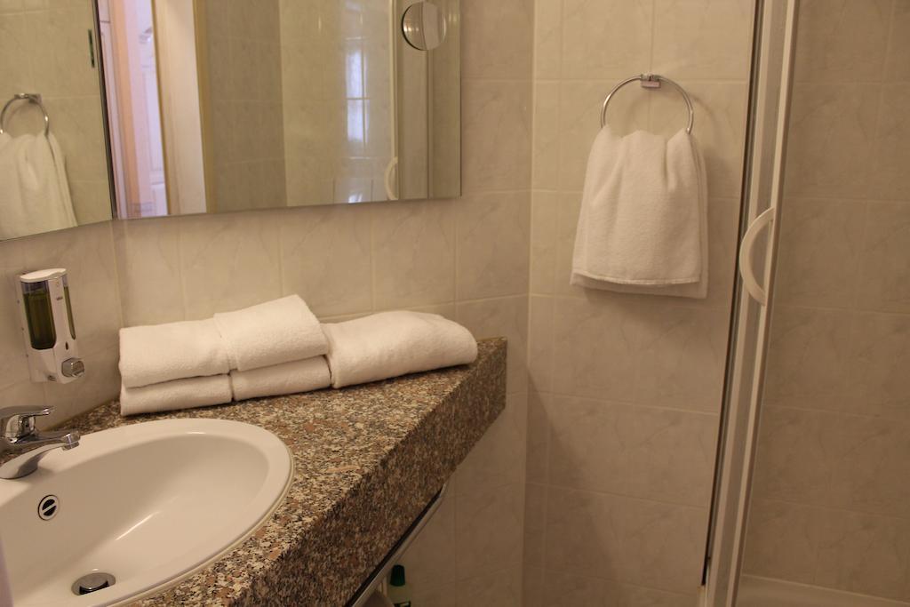 Hotel Alter Weissbraeu Bad Birnbach Szoba fotó